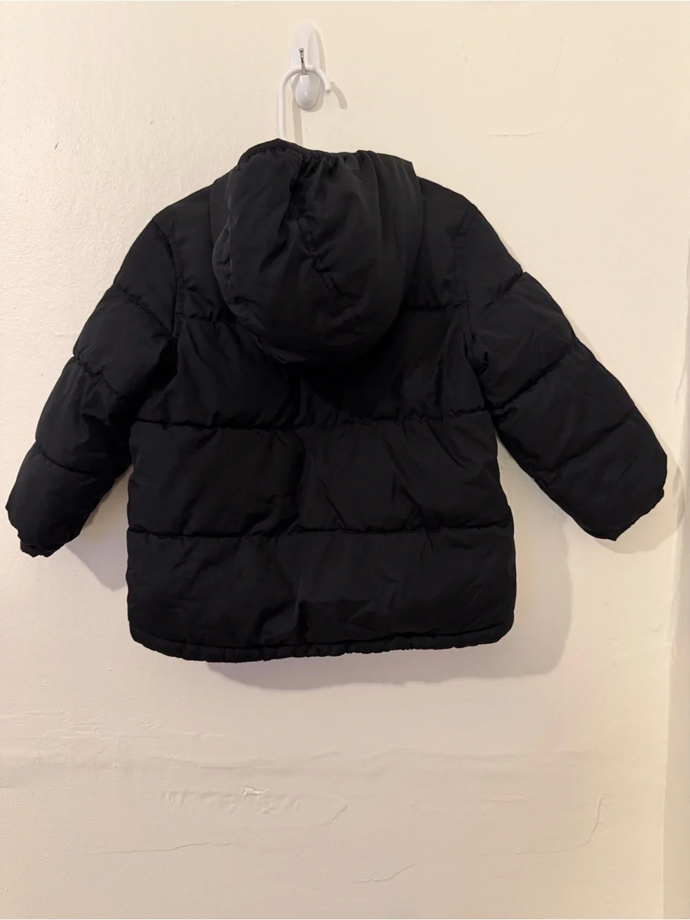 Old‎ Navy Black Kids Puffer Jacket with Hood Size 2T
